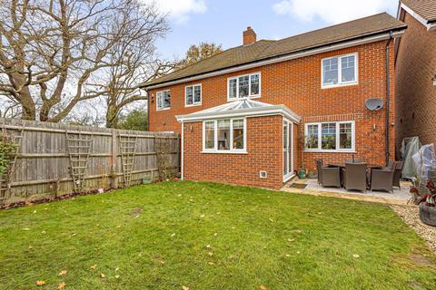 4 Hengest Avenue, Esher, KT10 0BP