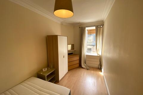 1 bedroom flat to rent, Roseneath Terrace, Marchmont, Edinburgh, EH9