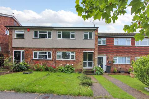 6 Nickleby Road, Gravesend, DA12 4UG