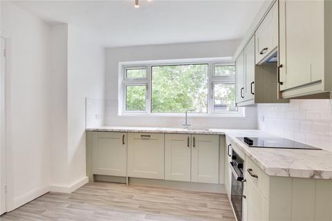 6 Nickleby Road, Gravesend, DA12 4UG