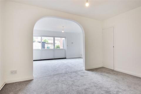 6 Nickleby Road, Gravesend, DA12 4UG
