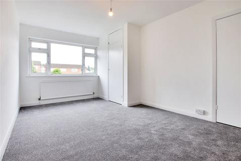 6 Nickleby Road, Gravesend, DA12 4UG