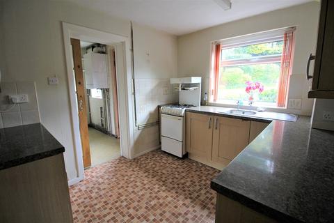 14 Chestnut Crescent, Oldham, OL8 2NL