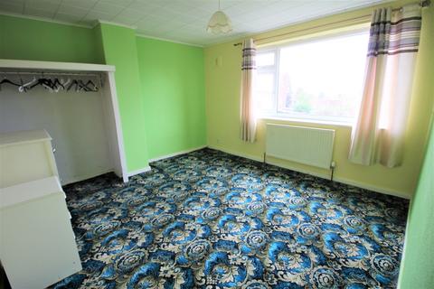 14 Chestnut Crescent, Oldham, OL8 2NL