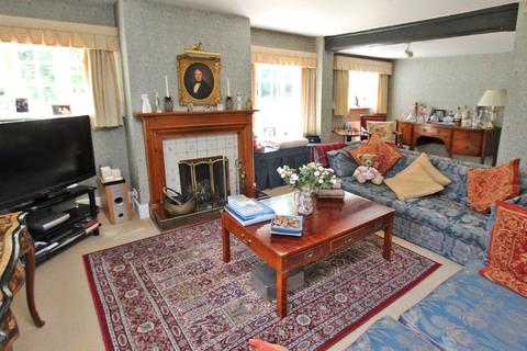 Bridge House Lyndhurst Road, Brockenhurst, SO42 7TR