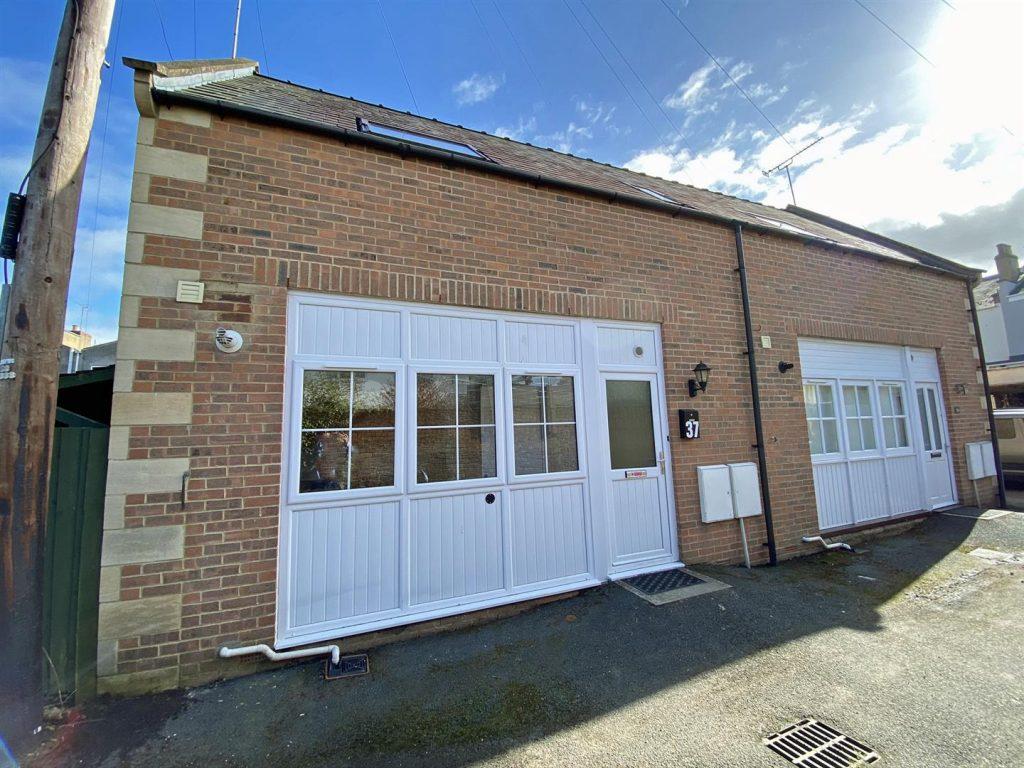 Inkerman Lane, Cheltenham 2 bed house £349,995