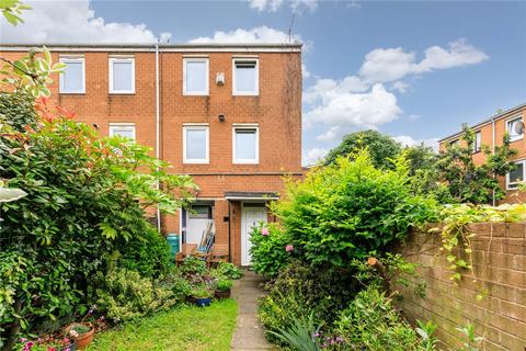1 Blanchard Way, London, E8 3AE