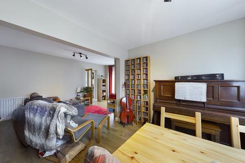 98 Park Drive, Campsall, Doncaster, DN6 9NU