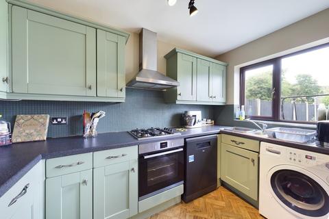 98 Park Drive, Campsall, Doncaster, DN6 9NU