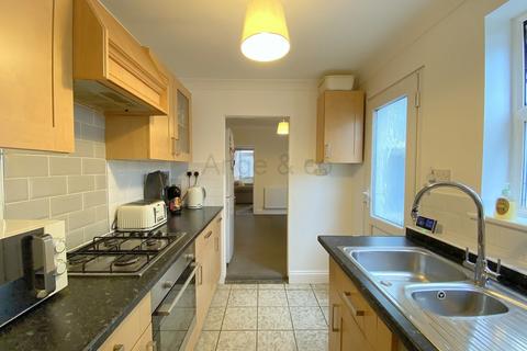 64 Queens Road, Lowestoft, NR32 1TD