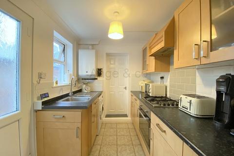 64 Queens Road, Lowestoft, NR32 1TD