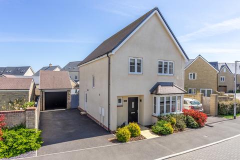4 Carnival Close, Malmesbury, SN16 9FY