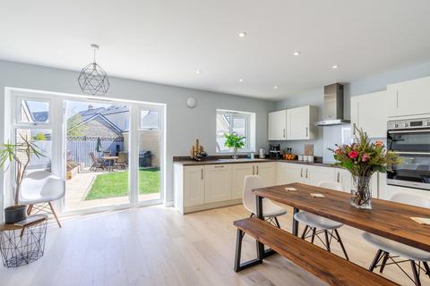 4 Carnival Close, Malmesbury, SN16 9FY