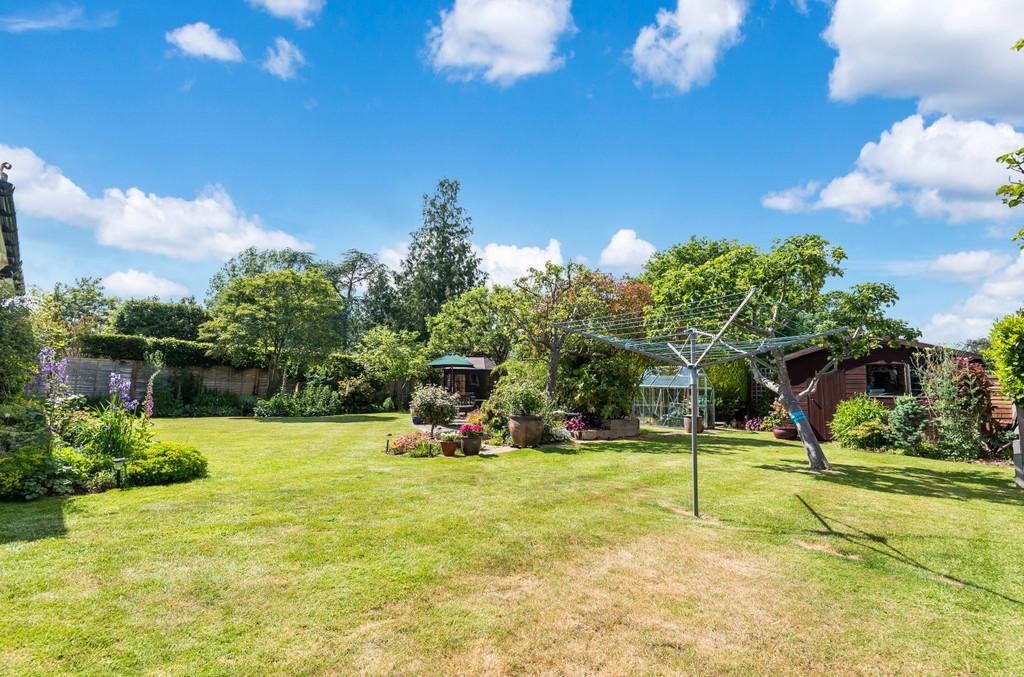Send Marsh Road, Ripley 5 bed detached bungalow £1,000,000