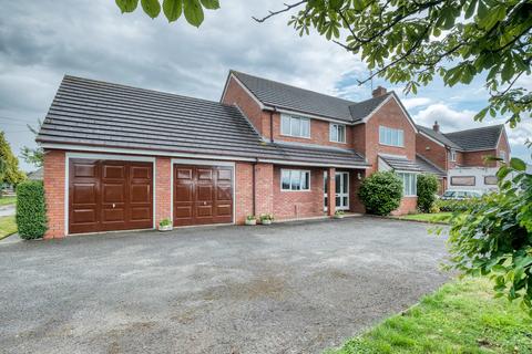 Dilmore Lodge Lower Town, Claines, Worcester, WR3 7RY
