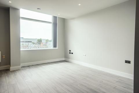 Studio to rent, One Thames Valley