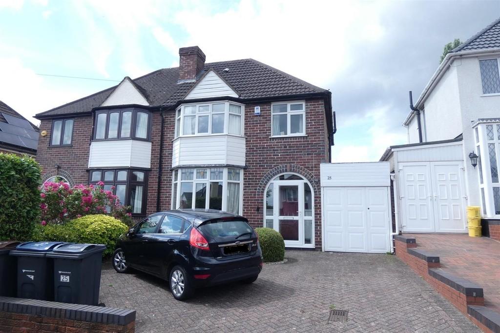Frederick Road, Sutton Coldfield 3 bed semidetached house £