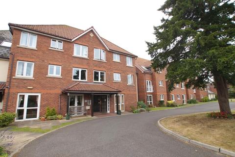 2 bedroom apartment for sale - Easterfield Court, Driffield