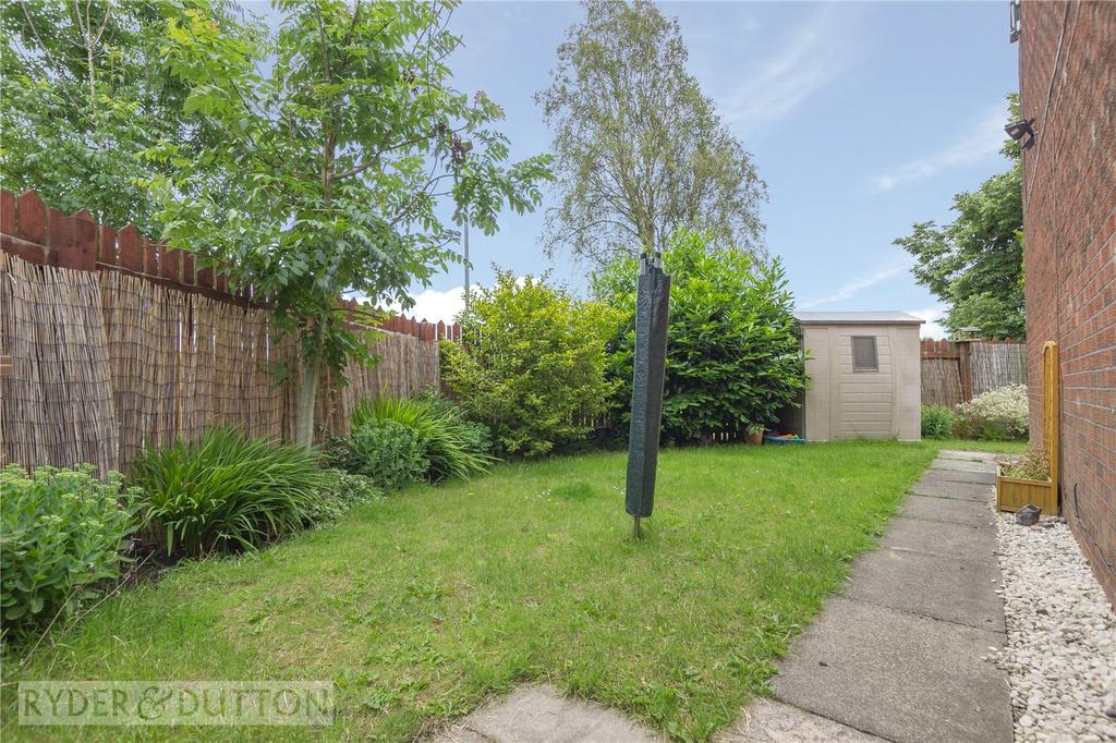 Brow Avenue, Alkrington, Middleton, Manchester, M24 3 bed end of