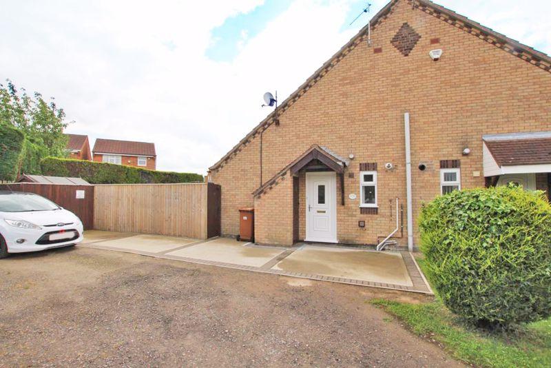 Orion Way, Grimsby 1 bed semidetached house £79,950