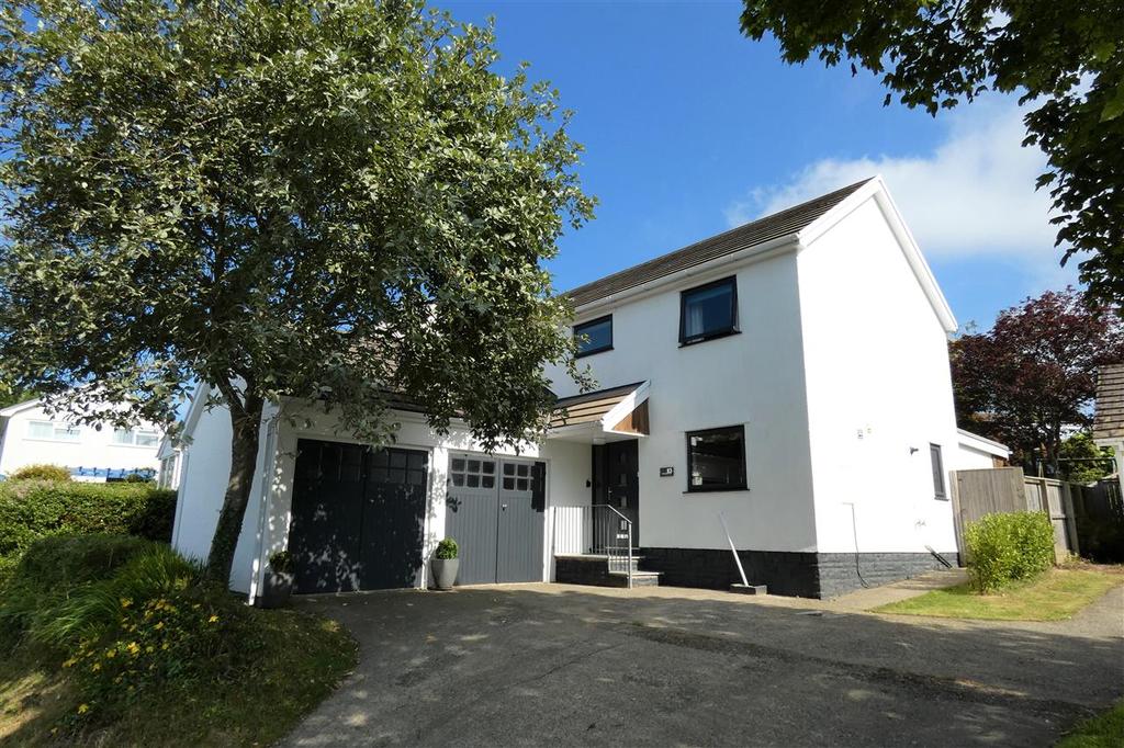 Uzmaston Road, Haverfordwest 4 bed detached house £365,000