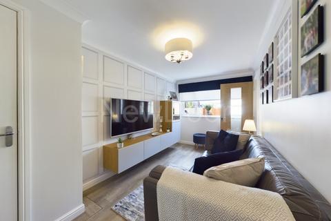 5 Barmore Crescent, Bishopton, PA7 5QU