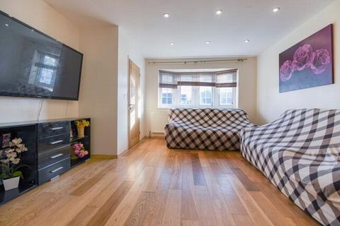 43 Faesten Way, Bexley, DA5 2JB