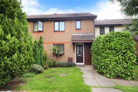 34 Broadmead, Horley, RH6 9XB