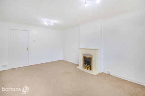 2 bedroom semi-detached bungalow to rent, Greenfield Gardens, Flanderwell