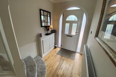 18 Hill Lane, Bassetts Pole, Sutton Coldfield, B75 6LF
