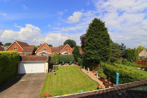 18 Ampthill Road, Flitwick, Bedford, MK45 1AY
