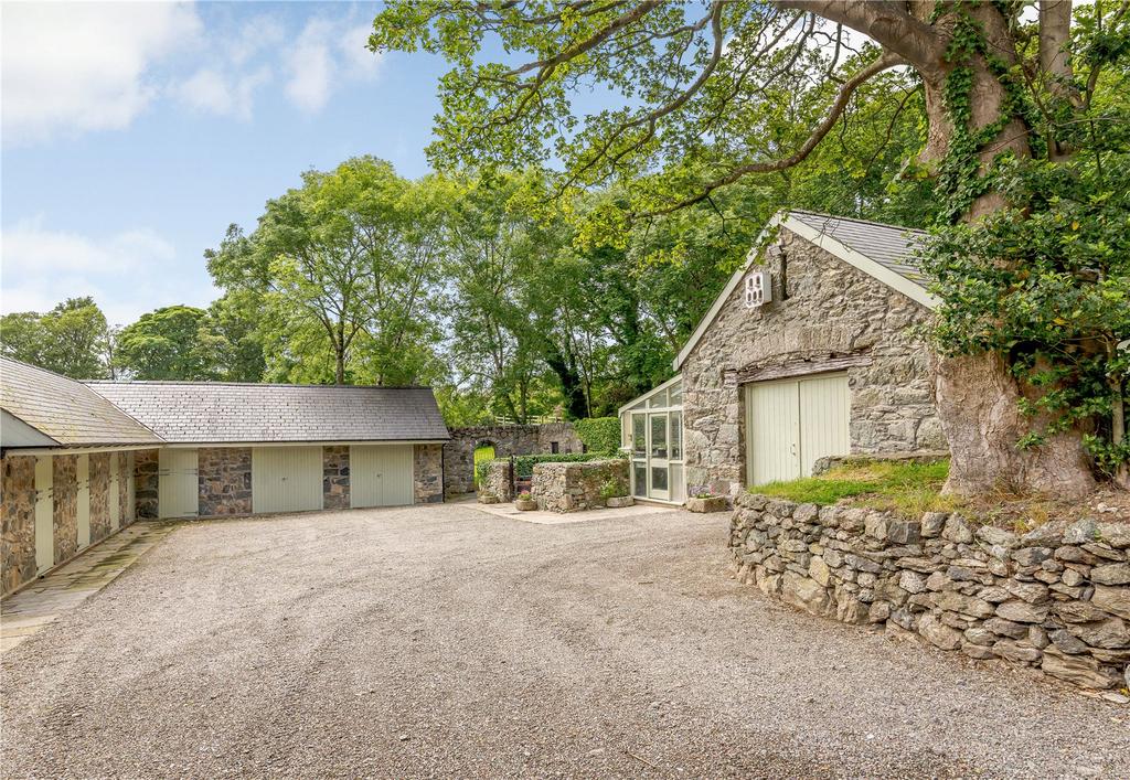 Stables Outbuildings
