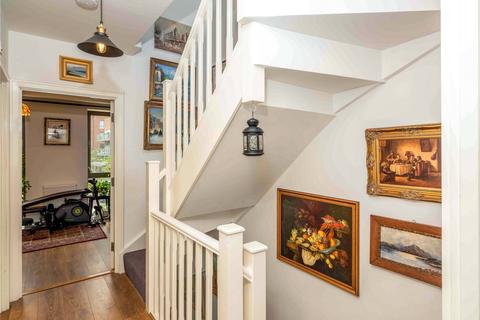 6 Nihill Place, Croydon, CR0 6FT