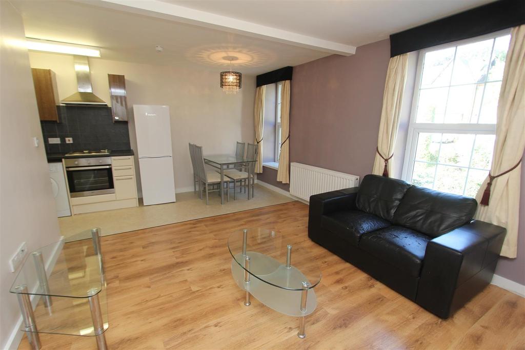 Harrogate Road, Chapel Allerton 1 bed flat £695 pcm (£160 pw)