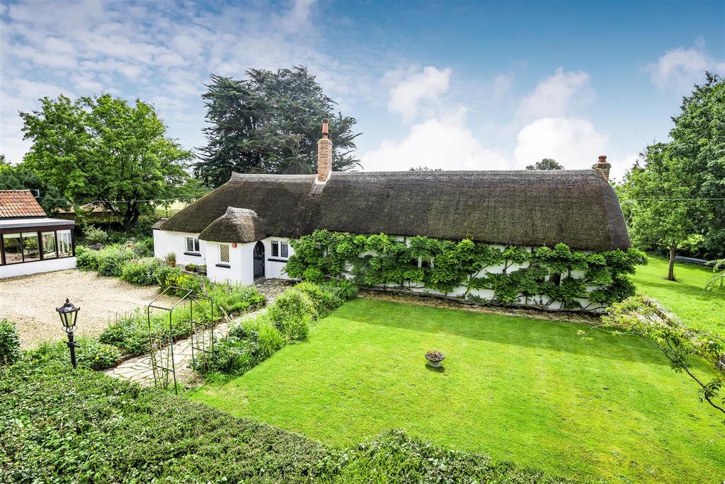 Greenway, North Curry, Taunton 3 bed detached house £775,000