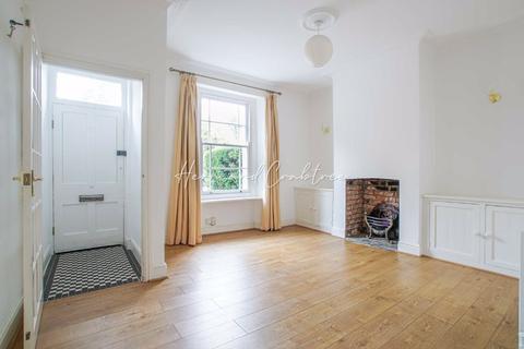 59 Romilly Crescent, Cardiff, CF11 9NQ