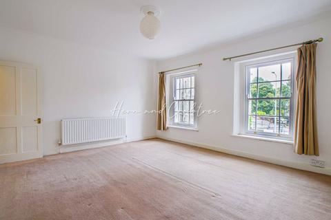 59 Romilly Crescent, Cardiff, CF11 9NQ
