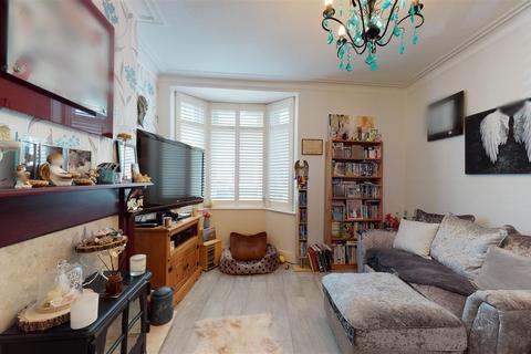 6 Sea View Square, Herne Bay, CT6 5JH