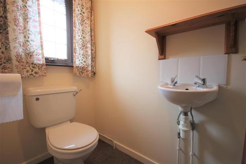 3 Ash Tree Hill, Cheadle, Stoke-on-trent, ST10 1UQ