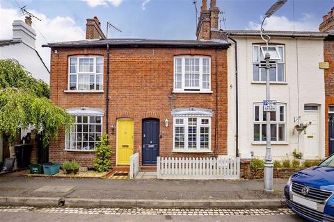 22 Upper Heath Road, St Albans, AL1 4DN