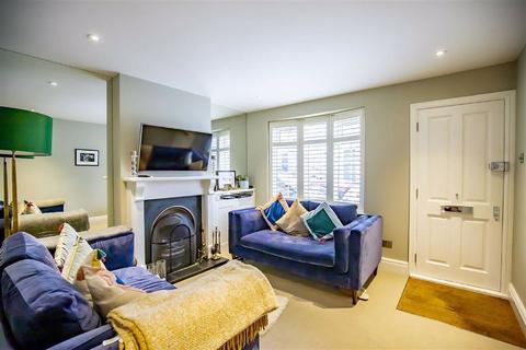 22 Upper Heath Road, St Albans, AL1 4DN