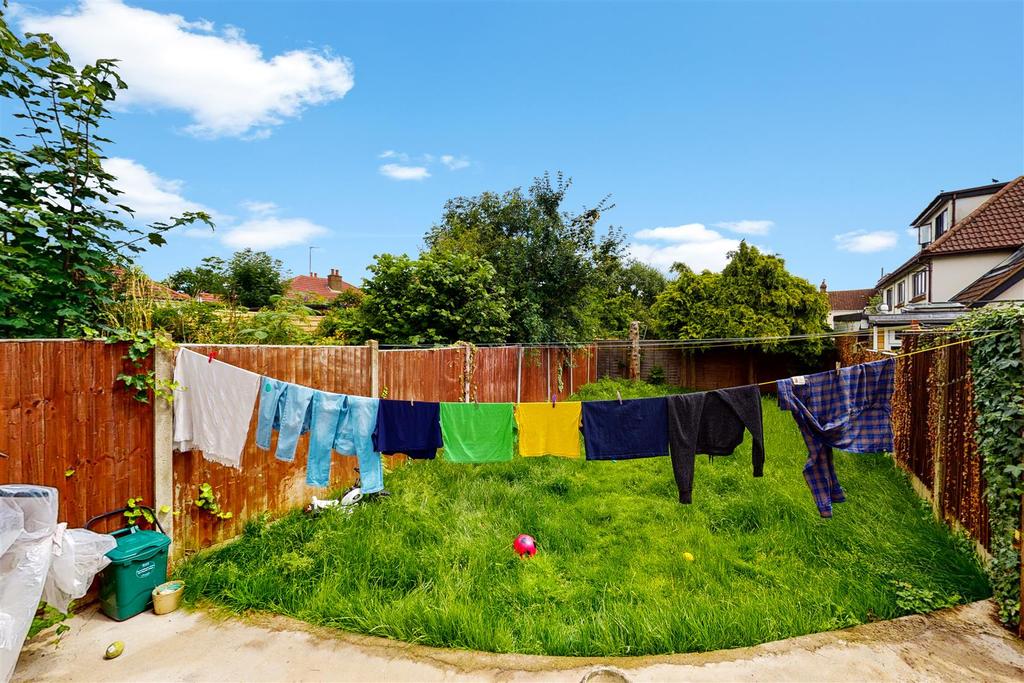 Repton Avenue 07122021 213820.jpg