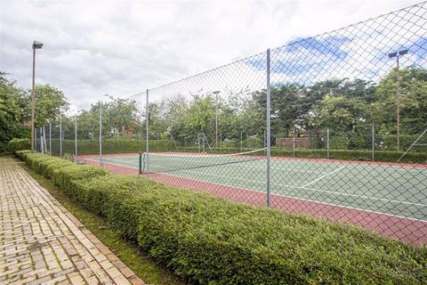 22 Cadman Square, Shenley Lodge, Milton Keynes, MK5 7DW