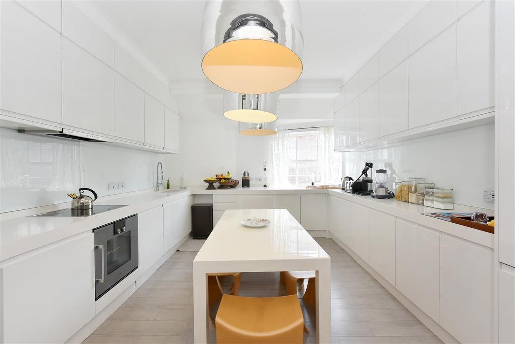 104 Bryanston Court (1).JPG