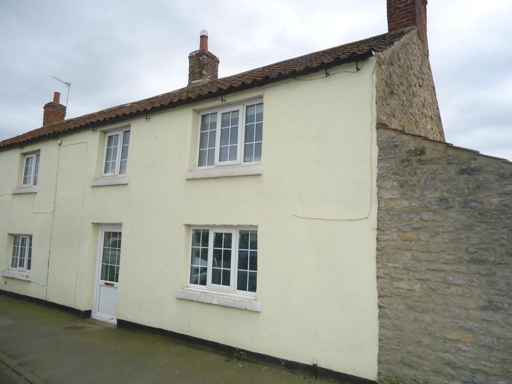 Bondgate, Helmsley, York 3 bed semidetached house £600 pcm (£138 pw)