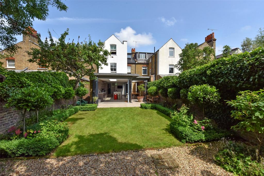 St. Marks Road, Windsor, Berkshire, SL4 5 bed semidetached house £