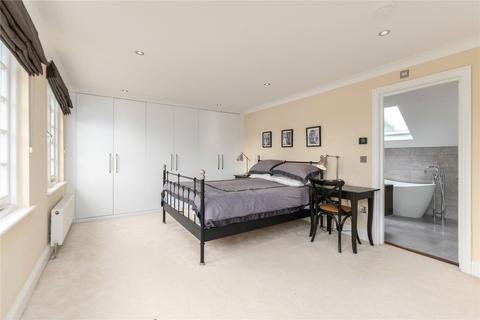 18 Barham Road, London, SW20 0ET