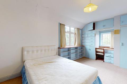 3 Bournemouth Drive, Herne Bay, CT6 8HH