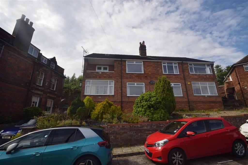 Westwood Gardens, Scarborough, North... 2 bed flat £125,000