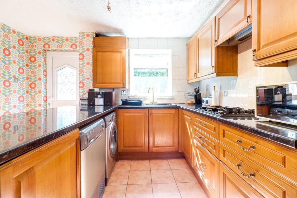 Dining kitchen